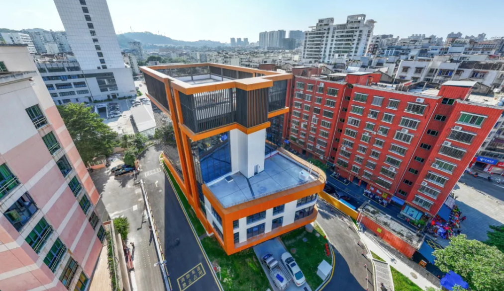 ������߅ͣ܇�y��Ȫ���Ѕ^���h·���wͣ܇��Ͷ�ã��ṩ252��܇λ